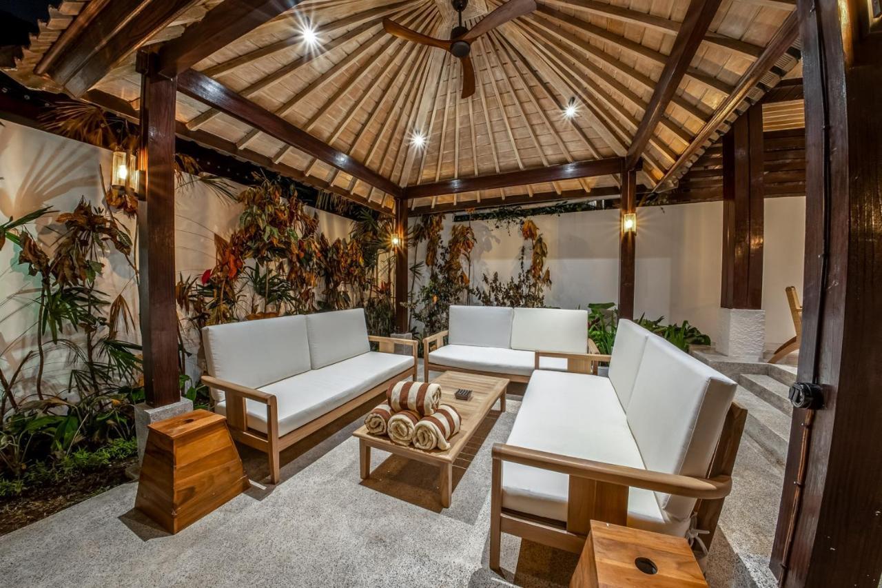 Putri Salju Villa By Evdekimi Ubud Buitenkant foto
