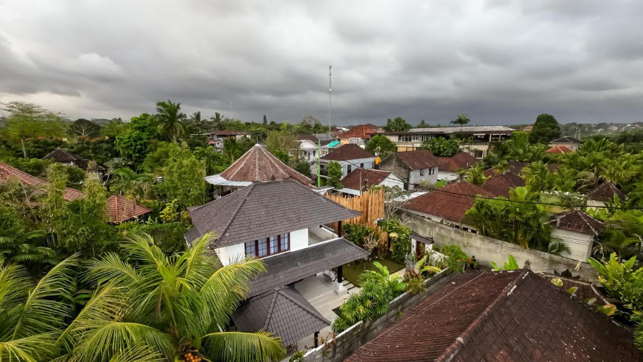 Putri Salju Villa By Evdekimi Ubud Buitenkant foto